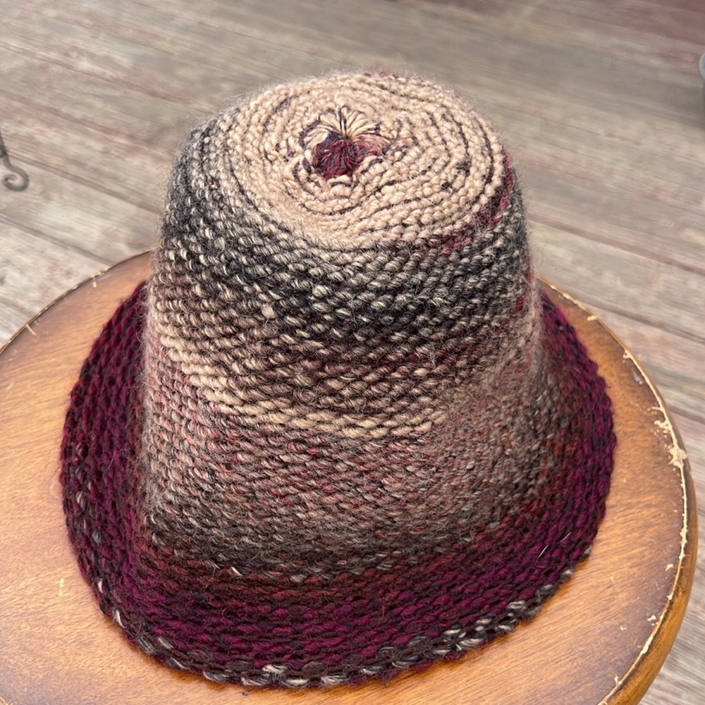 Nordstrom Multi Color Shapeable Hat - Fall Colors - Picture 6 of 6